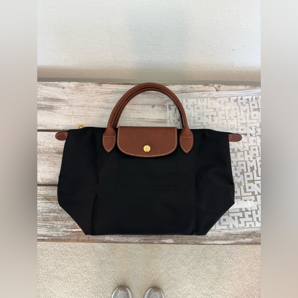BRAND NEW Longchamp Le Pliage tote in small - black - Picture 5 of 16
